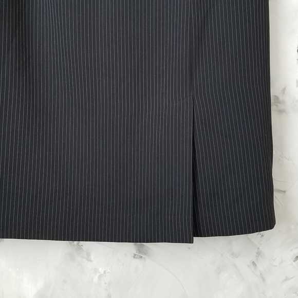 JONES NEW YORK Black/White Pin Striped Suit Skirt - Picture 6 of 8